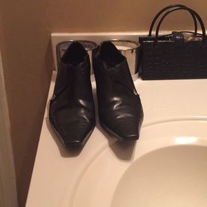 Enzo angiolini black shoes size 8 1-2